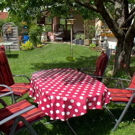 7号画廊公寓 Riegersdorf